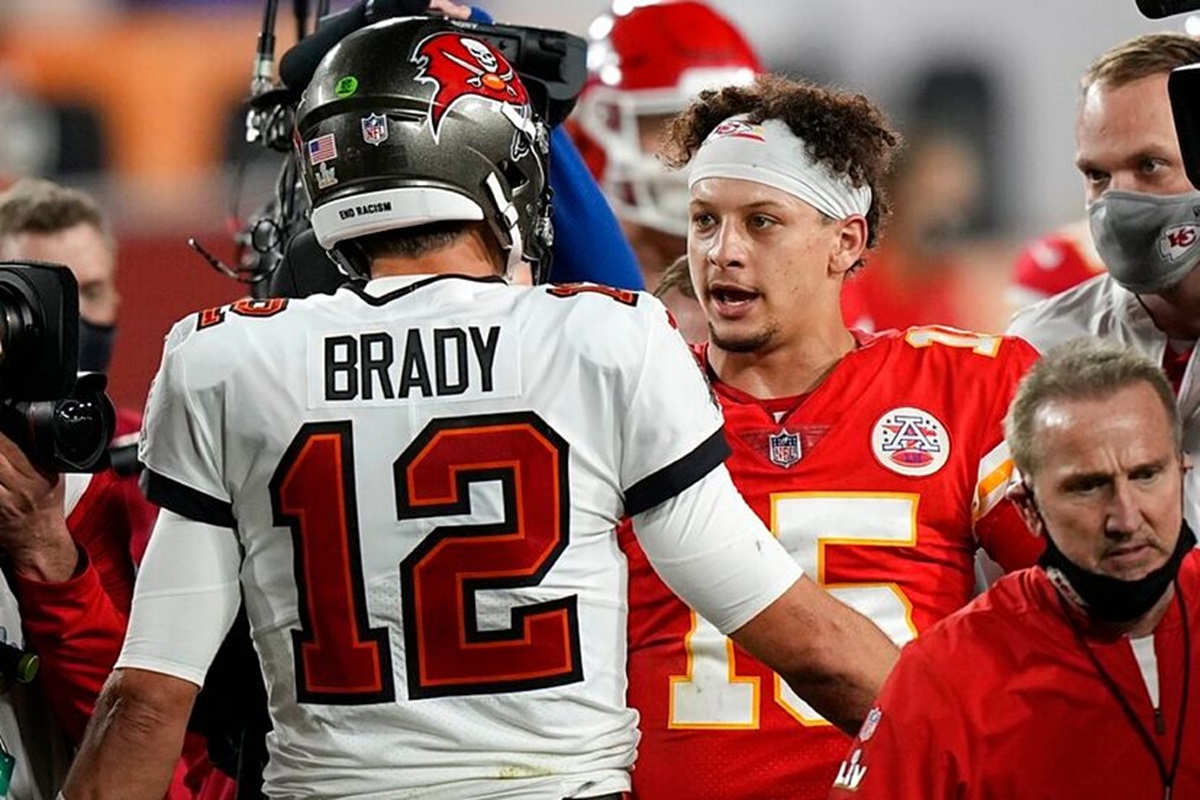 Patrick Mahomes shares exact moment when Tom Brady 'passed him the torch'