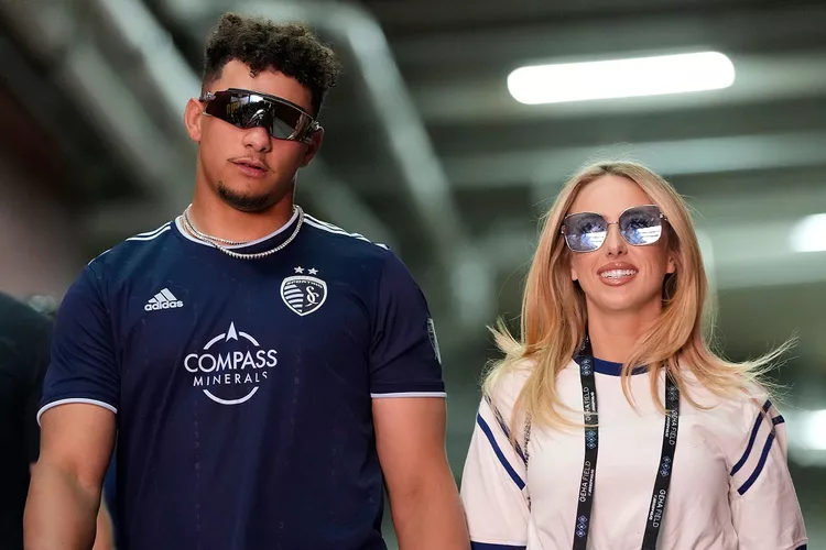 Brittany Mahomes Praises Husband Patrick as Video Captures Him Taking Her Photo: ‘Oh Man Do I Love Him’