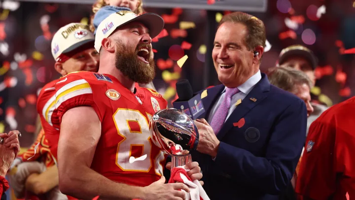 "Travis Kelce's Ambition: Why the Kansas City Chiefs Tight End Wants to Finish His Career in Red and Gold" Here's Why"