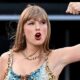 Springwatch star Chris Packham calls on Swifties to convince Taylor Swift to reduce her private jet use and carbon footprint by protesting at her concerts