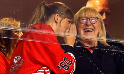 Breaking News: Taylor Swift Reflects on Her First Meeting with Travis Kelce's Mom, Donna, and Shares the Emotional Journey of Being Embraced by the Family, strongly connected. Swift Opens Up About the Deep Connection They Initially Shared and Reveals Heartfelt Conversations with Mama Kelce.