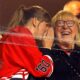 Breaking News: Taylor Swift Reflects on Her First Meeting with Travis Kelce's Mom, Donna, and Shares the Emotional Journey of Being Embraced by the Family, strongly connected. Swift Opens Up About the Deep Connection They Initially Shared and Reveals Heartfelt Conversations with Mama Kelce.